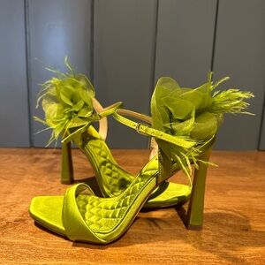 Sam Edelman Lime Green Heels with Floral Detail. Size 6.5. Worn once